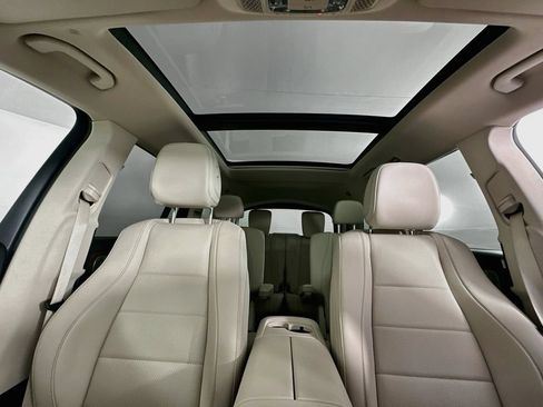 Certified 2025 Mercedes-Benz GLS 450 4MATIC image 22