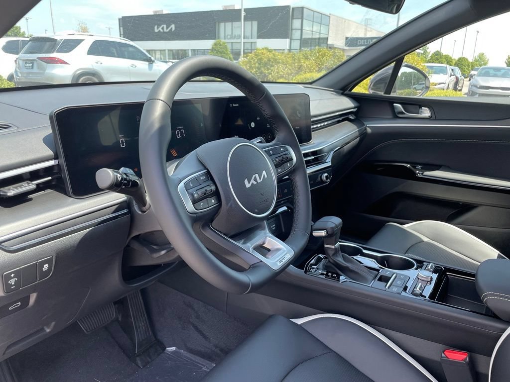 New 2026 Kia K5 GT-Line FWD image 9
