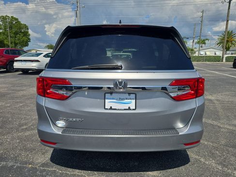 Used 2018 Honda Odyssey EX-L image 5