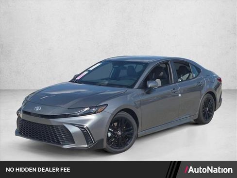 New 2026 Toyota Camry SE FWD image 1