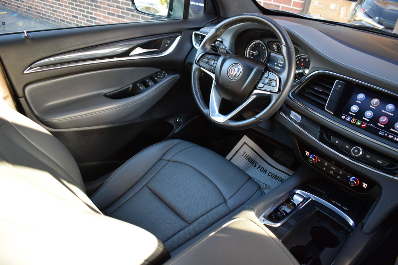 Used 2024 Buick Enclave Essence w/ Experience Buick Package FWD image 15