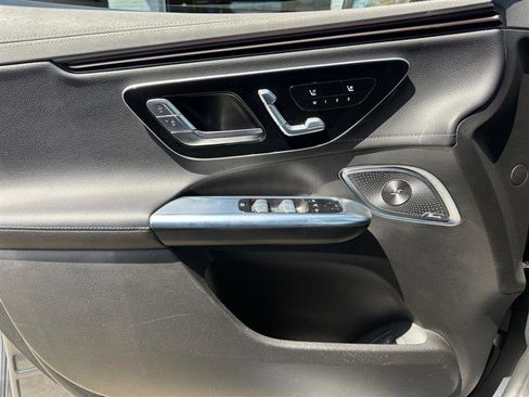 Used 2023 Mercedes-Benz EQE 500 4MATIC SUV image 34