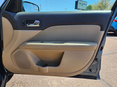 Used 2011 Ford Fusion SE w/ 202A Rapid Spec Order Code FWD image 9
