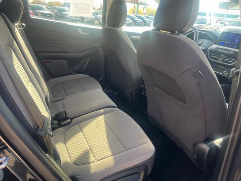 Used 2021 Ford Escape SE w/ Convenience Package FWD image 10