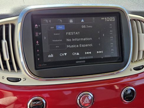 Used 2016 FIAT 500 Pop image 18