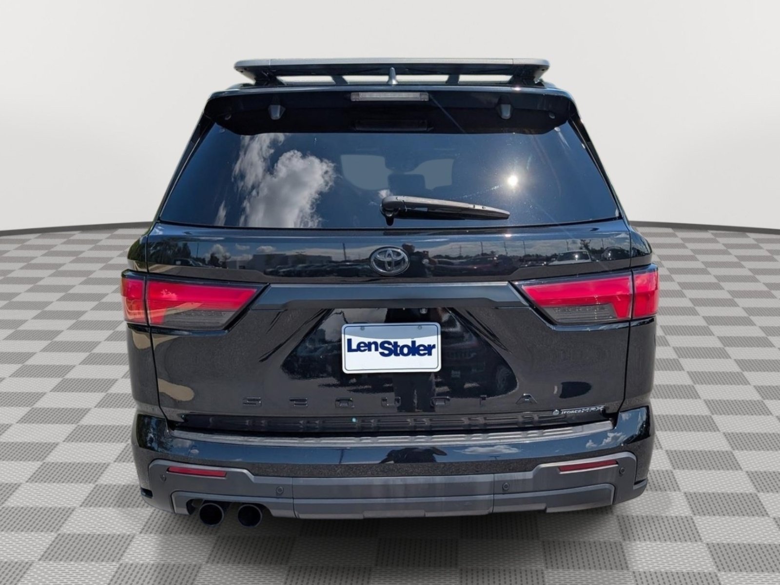 Used 2025 Toyota Sequoia TRD Pro AWD/4WD image 4