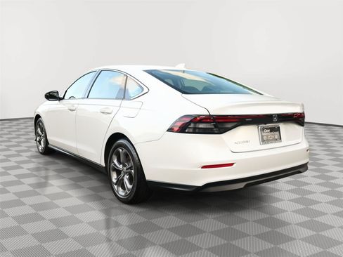 Used 2024 Honda Accord EX image 5