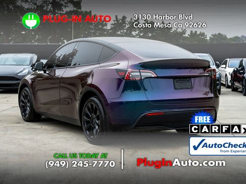 Used 2022 Tesla Model Y Long Range AWD/4WD image 2