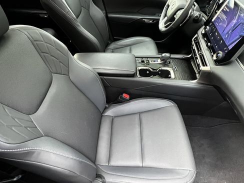 Used 2024 Lexus RX 350h w/ Convenience Package AWD/4WD image 43