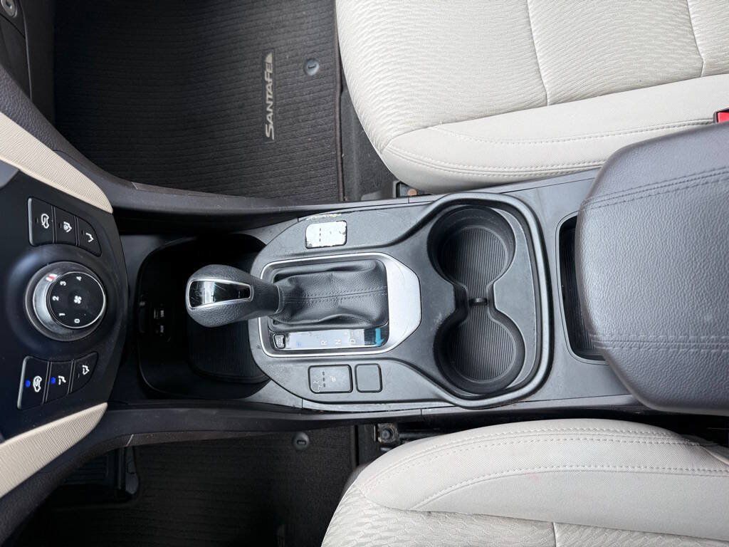 Used 2016 Hyundai Santa Fe Sport w/ Option Group 02 FWD image 17