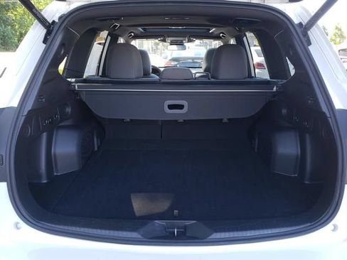 Certified 2025 Subaru Forester Premium AWD/4WD image 5