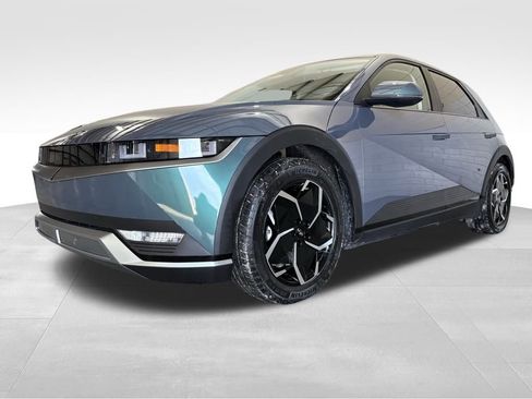 Used 2023 Hyundai Ioniq 5 SE w/ Cargo Package image 10