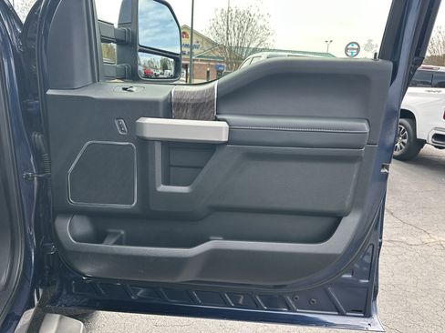 Used 2019 Ford F350 Lariat w/ Lariat Ultimate Package image 14