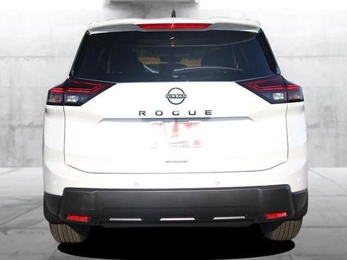 New 2026 Nissan Rogue SV FWD image 6