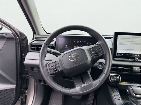 Used 2026 Toyota RAV4 XLE Premium FWD image 16