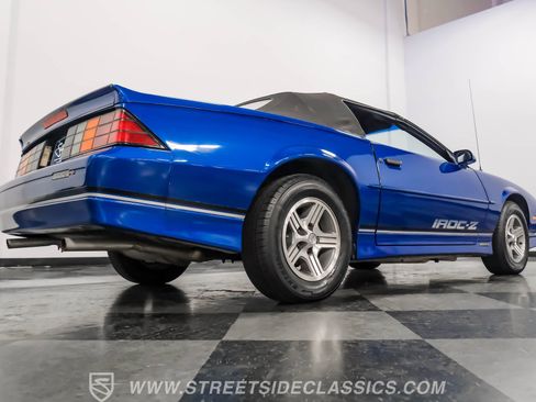 Used 1989 Chevrolet Camaro IROC-Z image 28