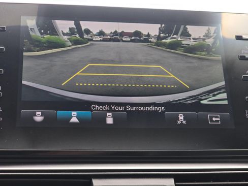 Used 2018 Honda Accord Touring image 40