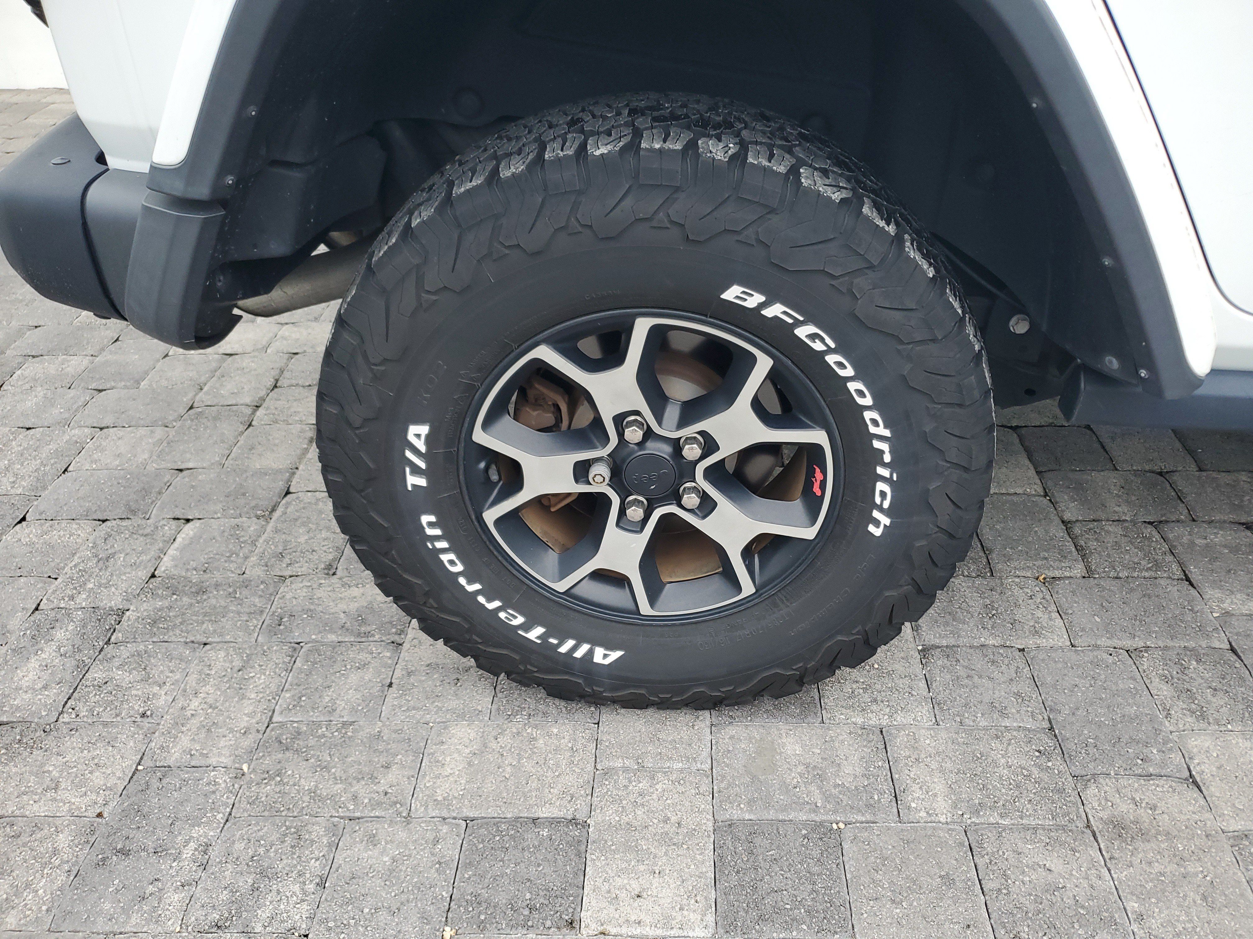 Used 2018 Jeep Wrangler Unlimited Rubicon AWD/4WD image 7