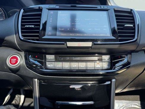 Used 2017 Honda Accord EX-L image 34