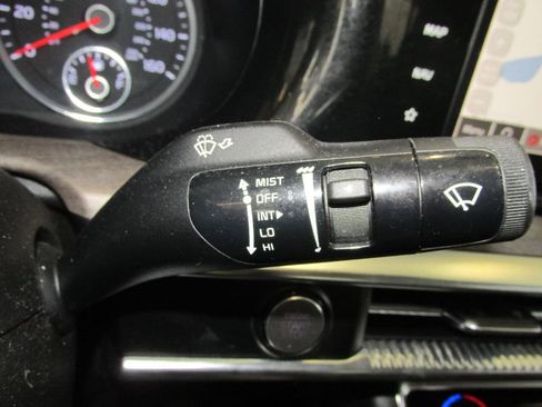 Used 2023 Kia K5 EX image 18