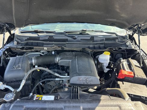 Used 2022 RAM 1500 Classic Warlock image 10