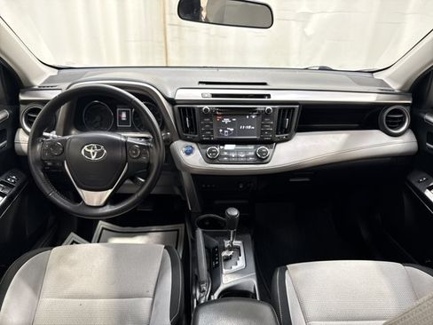 Used 2016 Toyota RAV4 XLE AWD/4WD image 15