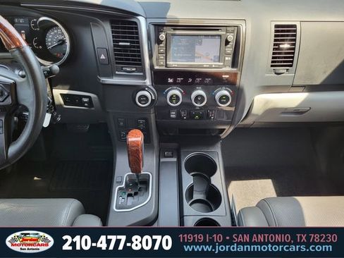 Used 2018 Toyota Sequoia Platinum image 14