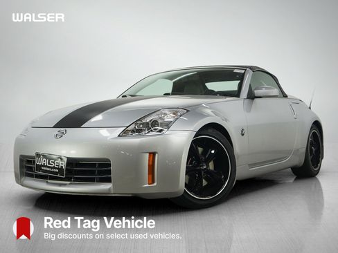 Used 2006 Nissan 350Z Touring RWD image 1
