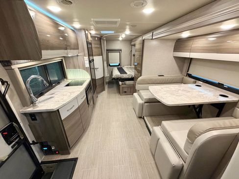 Used 2020 Mercedes-Benz Sprinter 3500 image 61