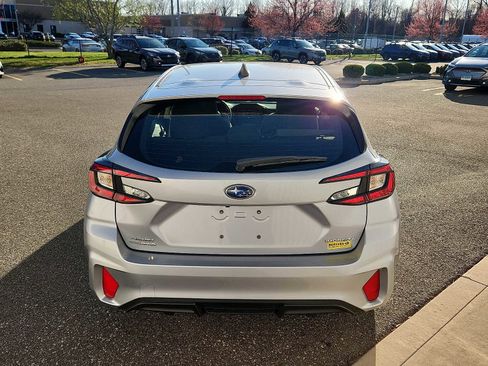 Certified 2025 Subaru Impreza 2.0i image 5