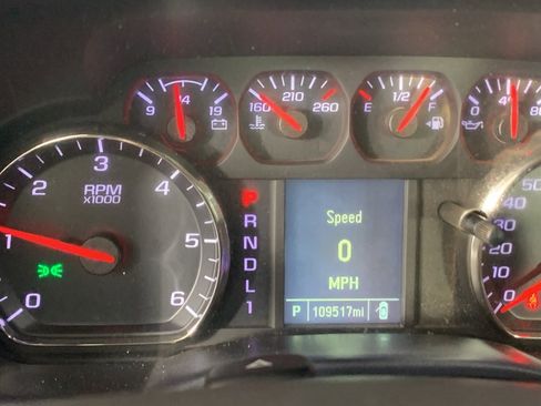 Used 2019 Chevrolet Silverado 2500 W/T image 22