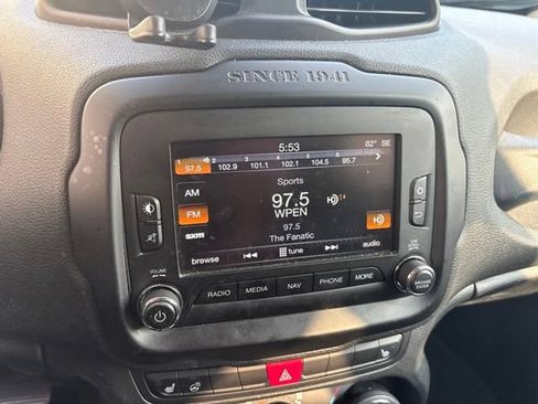 Used 2015 Jeep Renegade Limited w/ Safety & Security Group I AWD/4WD image 16