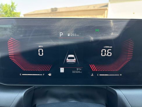 Used 2025 Kia K4 FWD image 40