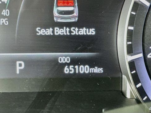 Used 2022 Toyota Highlander XSE FWD image 19