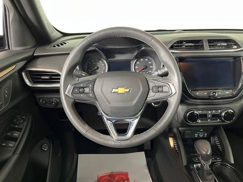 Used 2023 Chevrolet TrailBlazer ACTIV w/ Sun and Liftgate Package AWD/4WD image 20