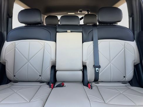 New 2027 Kia Telluride EX w/ Towing Package AWD/4WD image 16