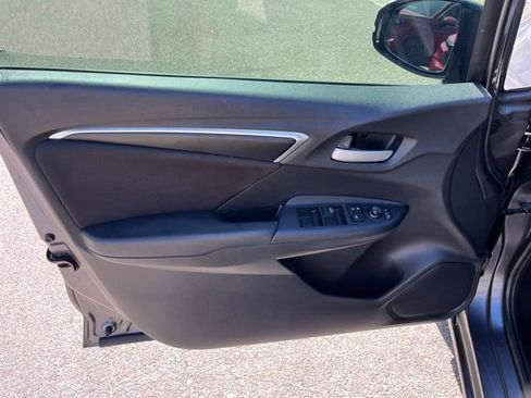 Used 2015 Honda Fit LX image 5