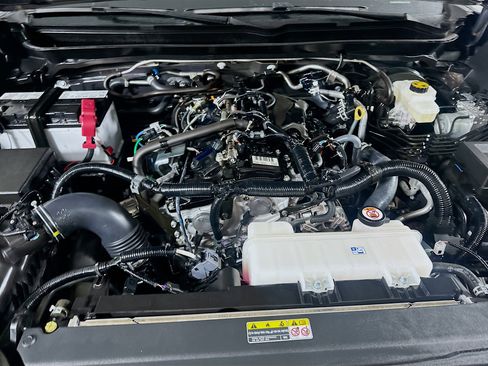 Used 2024 Toyota Tacoma SR5 RWD image 32