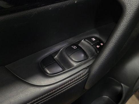 Used 2020 Nissan Rogue SL w/ Premium Package AWD/4WD image 27