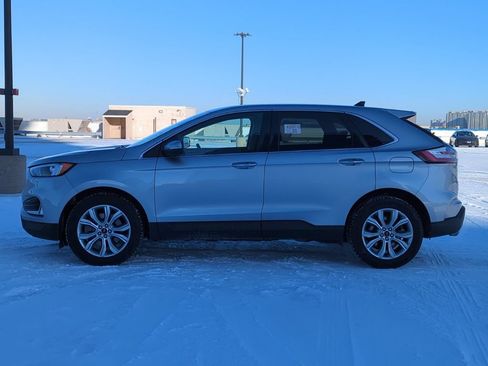 Used 2024 Ford Edge Titanium AWD/4WD image 4