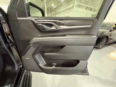 Used 2024 GMC Yukon Denali w/ Advanced Technology Package AWD/4WD image 62