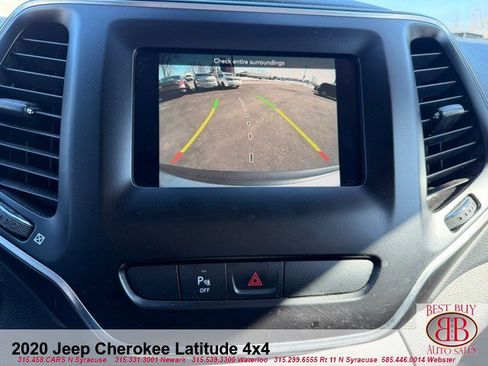 Used 2020 Jeep Cherokee Latitude Plus AWD/4WD image 18