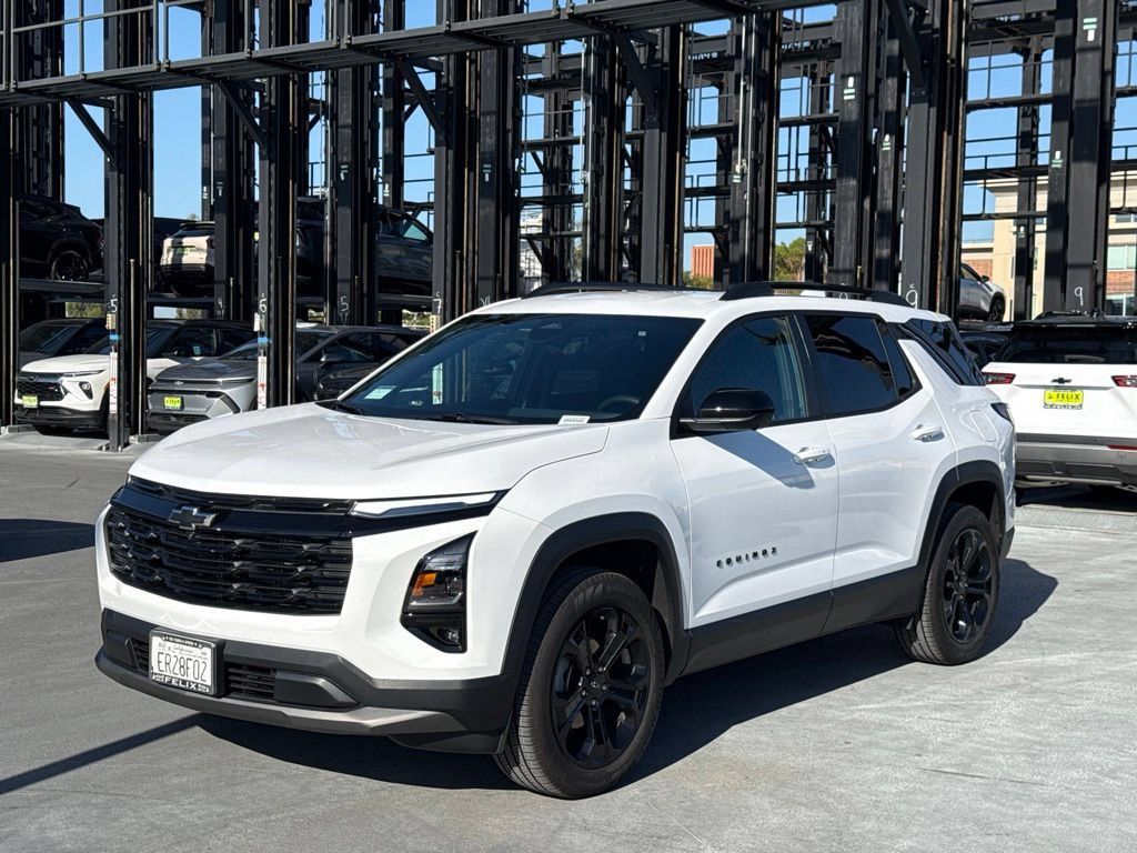 Used 2026 Chevrolet Equinox LT w/ Midnight Edition FWD image 1