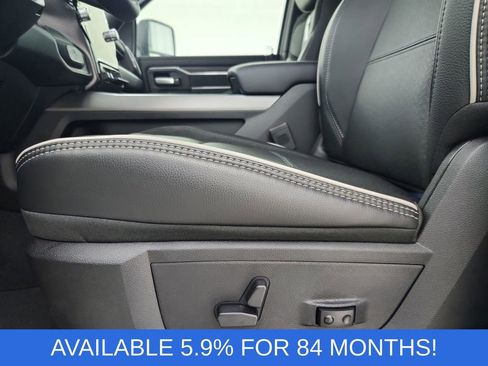 New 2026 RAM 2500 Laramie AWD/4WD image 11