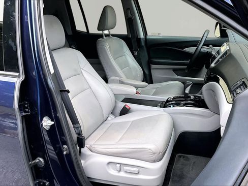 Used 2018 Honda Ridgeline RTL-E image 9