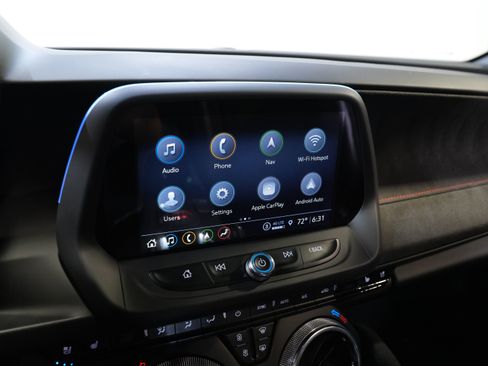 Used 2021 Chevrolet Camaro ZL1 RWD image 38