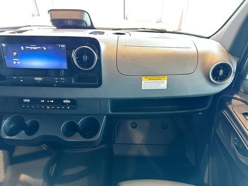 New 2025 Mercedes-Benz Sprinter 2500 image 20