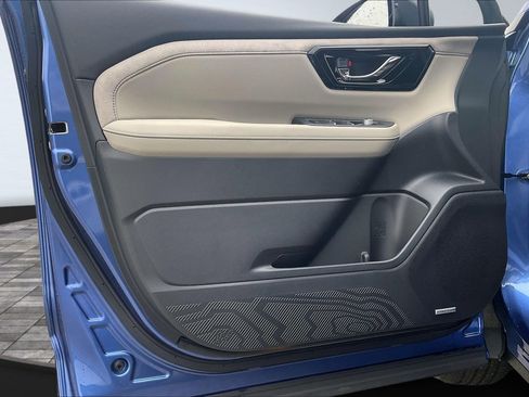 New 2025 Subaru Forester Limited image 19