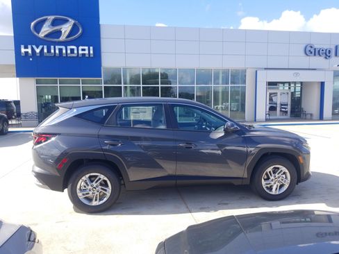 New 2026 Hyundai Tucson SE FWD image 8