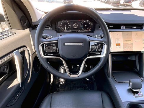 Certified 2025 Land Rover Discovery Sport S AWD/4WD image 5
